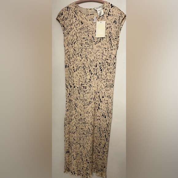 MAX MARA RINO LETTER PRINT PLEATED DRESS - Picture 10 of 14